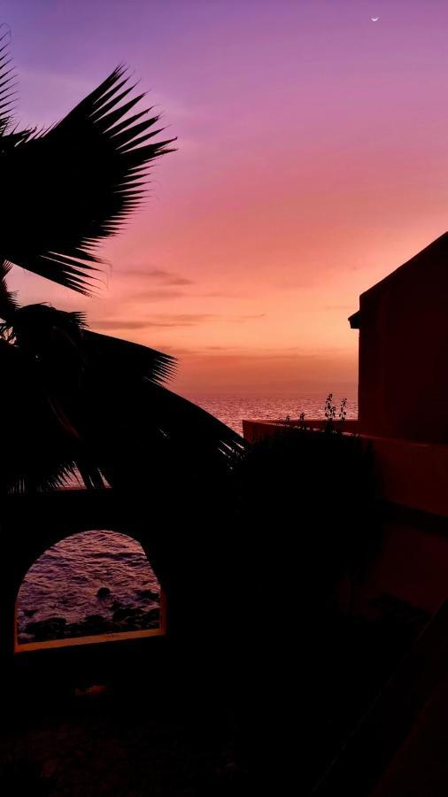 مبيت وإفطار Gorée Chez Coumbis المظهر الخارجي الصورة
